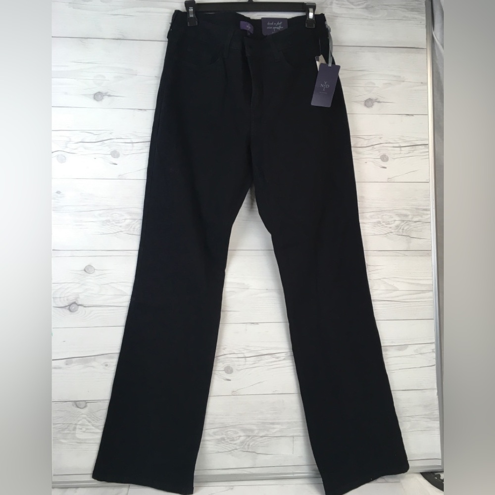 NWT NYDJ Slimming Fit  Bootcut Jeans Rinse 10 $109